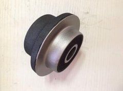 Подушка двигателя KOMATSU PC 200-5 20Y-01-12210 фото